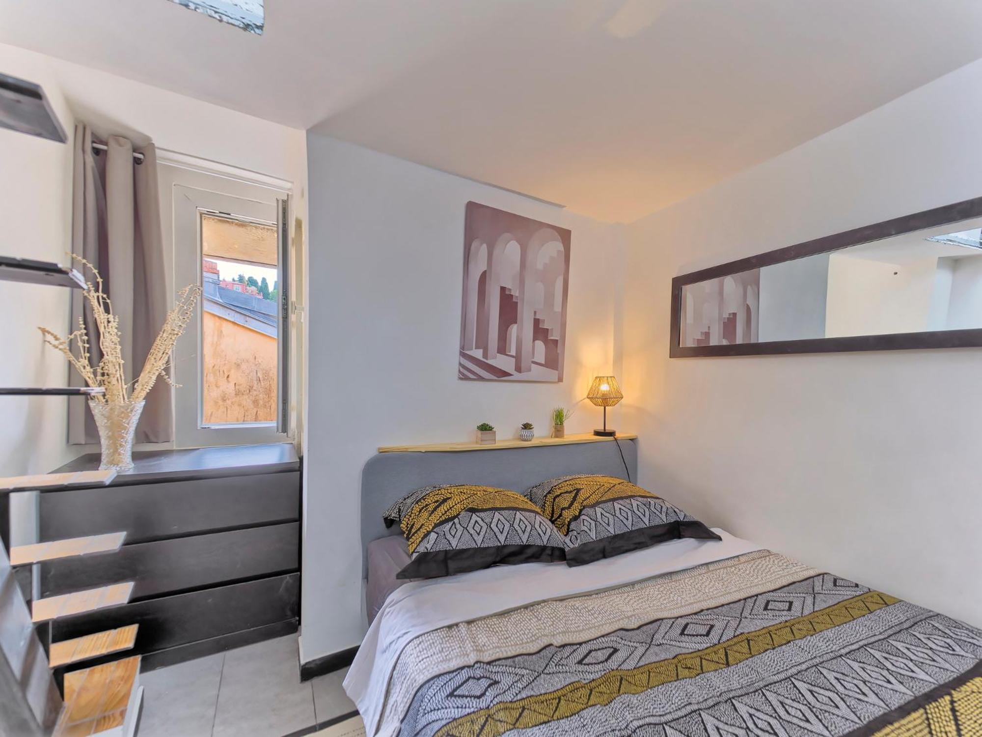 Appartement Cosy Avec Vue Panoramique ! Nizza Exterior foto
